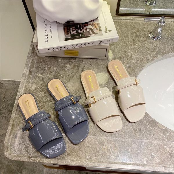 female shoes rivet slippers flat slides low 2021 summer soft rubber rome casual pu basic hoof heels scandals fabric leisure, Black
female shoes rivet slippers flat slides low 2021 summer soft rubber rome casual pu basic hoof heels scandals fabric leisure, Black