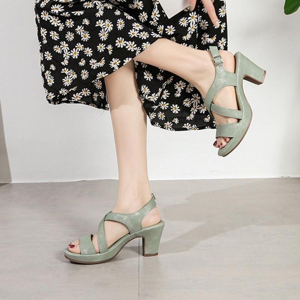women summer sandals fashion 2021 ladies open toe shoes female block heels button women's cross-tied outside leather slides, Black
women summer sandals fashion 2021 ladies open toe shoes female block heels button women's cross-tied outside leather slides, Black