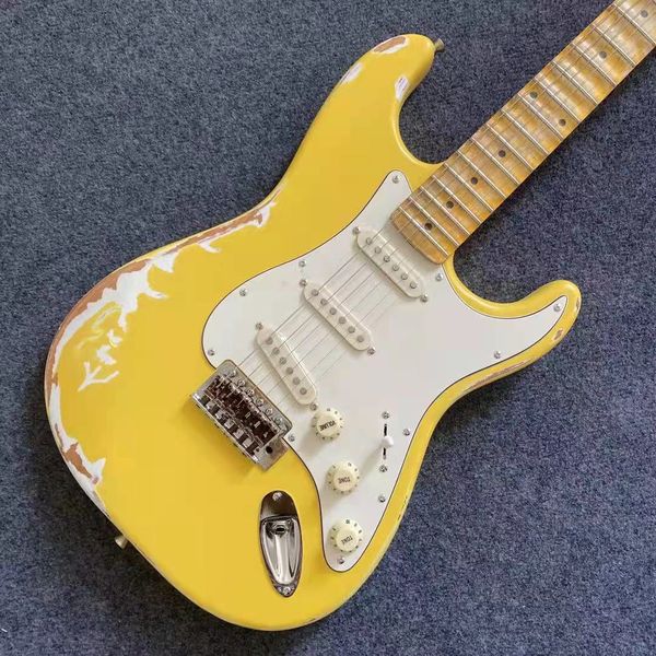 aged electric guitar yellow color silver hardware elder body handmade crafted relic
aged electric guitar yellow color silver hardware elder body handmade crafted relic