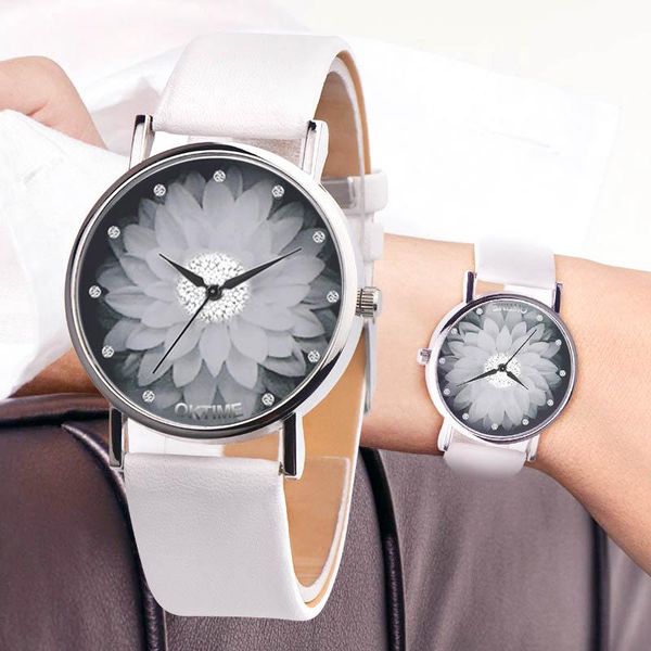 wristwatches 2021 woman watch women pu leather analog quartz wrist watches rhinestone fashion ladies casual relogio feminino, Slivery;brown
wristwatches 2021 woman watch women pu leather analog quartz wrist watches rhinestone fashion ladies casual relogio feminino, Slivery;brown