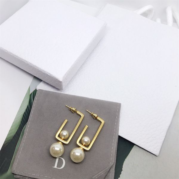 earrings earrings new pearl silver needle anti allergy simple star red, Golden;silver
earrings earrings new pearl silver needle anti allergy simple star red, Golden;silver