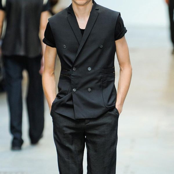 men's vests vest summer catwalk european and american fashion slim black sleeveless small jacket suit, Black;white
men's vests vest summer catwalk european and american fashion slim black sleeveless small jacket suit, Black;white