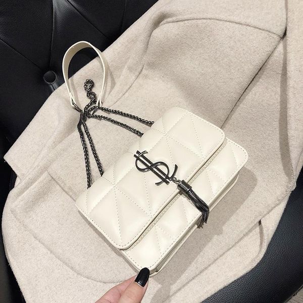 evening bags 2021 fashion luxury ladies messenger bag designer series classic high-quality shoulder chain women's handbag
evening bags 2021 fashion luxury ladies messenger bag designer series classic high-quality shoulder chain women's handbag