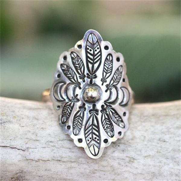 cluster rings ethnic style retro silver colour feather moon ring bohemia wide version women's girl accessories wedding jewelry, Golden;silver
cluster rings ethnic style retro silver colour feather moon ring bohemia wide version women's girl accessories wedding jewelry, Golden;silver