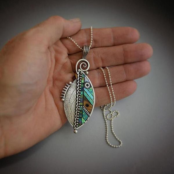 pendant necklaces fashion bohemian resin green leaf pendants necklace jewelry women ethnic vintage for female friend gift, Silver 
pendant necklaces fashion bohemian resin green leaf pendants necklace jewelry women ethnic vintage for female friend gift, Silver