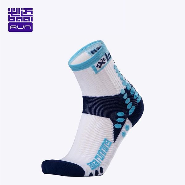 brand marathon running socks men women black white non slip hiking cycling trail designer sport long woman mens sports
brand marathon running socks men women black white non slip hiking cycling trail designer sport long woman mens sports