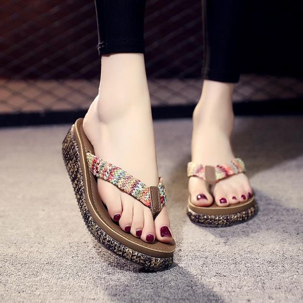 beach shoes on a wedge slippers casual rubber flip flops slipers women low slides sabot luxury hawaiian 2021 hoof heels rome pu, Black
beach shoes on a wedge slippers casual rubber flip flops slipers women low slides sabot luxury hawaiian 2021 hoof heels rome pu, Black