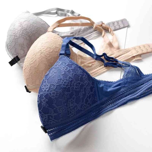 romantic lace rimless ultra thin soft cup triangle cup underwear suit comfortable and breathable bra, Black;white
romantic lace rimless ultra thin soft cup triangle cup underwear suit comfortable and breathable bra, Black;white