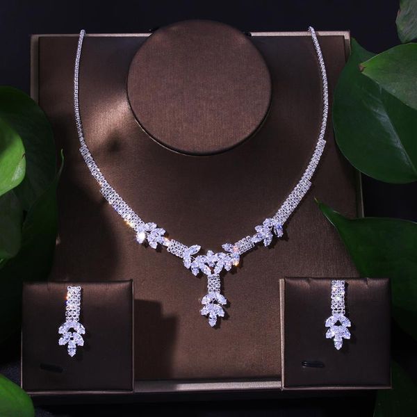 earrings & necklace luxury full cubic zirconia leaf and earring set for women crystal pendant bridal jewelry sets wedding accessories, Silver
earrings & necklace luxury full cubic zirconia leaf and earring set for women crystal pendant bridal jewelry sets wedding accessories, Silver