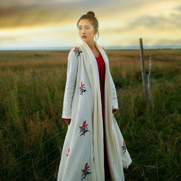 women's trench coats mm042 original design autumn 2021 vintage loose flower embroidered long sleeve maxi linen cardigan coat for women, Tan;black
women's trench coats mm042 original design autumn 2021 vintage loose flower embroidered long sleeve maxi linen cardigan coat for women, Tan;black