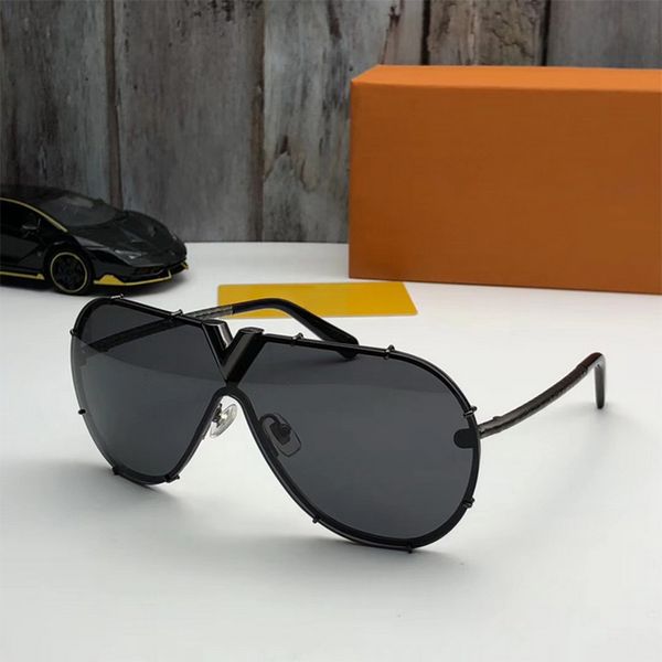 fashion classic attitude sunglasses gold square metal frame vintage style outdoor classical model 7amc, White;black
fashion classic attitude sunglasses gold square metal frame vintage style outdoor classical model 7amc, White;black