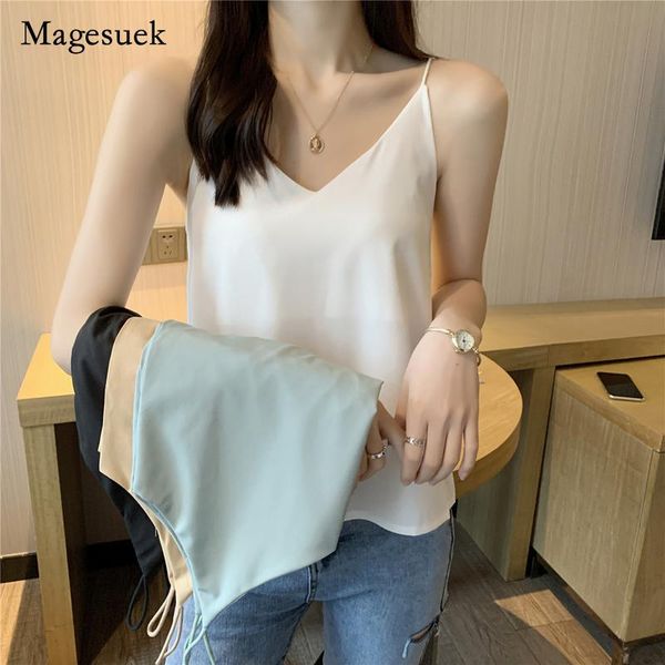 women's blouses & shirts 2021 summer chiffon for women solid v-neck silk sleeveless white blouse elegant style loose satin blusas
women's blouses & shirts 2021 summer chiffon for women solid v-neck silk sleeveless white blouse elegant style loose satin blusas