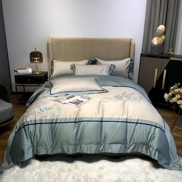 bedding sets luxury 1000tc egyptian cotton set embroidery bed linens flat sheet bedspread /king size cover 4pcs
bedding sets luxury 1000tc egyptian cotton set embroidery bed linens flat sheet bedspread /king size cover 4pcs
