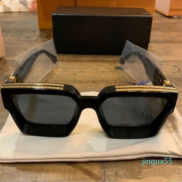 fashion sunglasses for men frame vintage designersunglasses for men shiny gold new sunglasses, White;black
fashion sunglasses for men frame vintage designersunglasses for men shiny gold new sunglasses, White;black