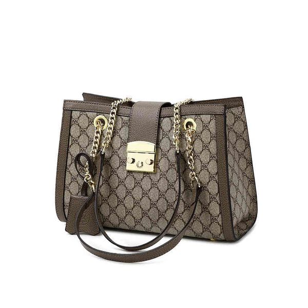 2022 factory wholesale new women's portable shoulder fashion autumn and winter high-capacity tote bag versatile temperament messenger b
2022 factory wholesale new women's portable shoulder fashion autumn and winter high-capacity tote bag versatile temperament messenger b