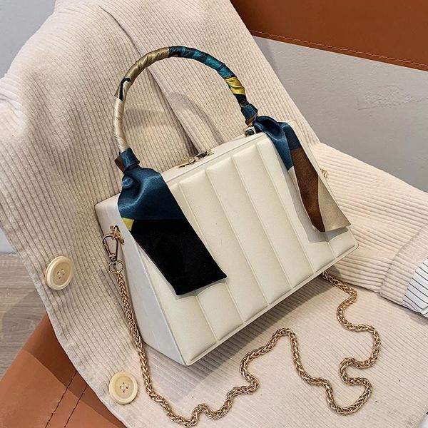 evening bags elegant female ribbon tote bag 2021 fashion high-quality pu leather women's designer handbag chain shoulder messenger
evening bags elegant female ribbon tote bag 2021 fashion high-quality pu leather women's designer handbag chain shoulder messenger