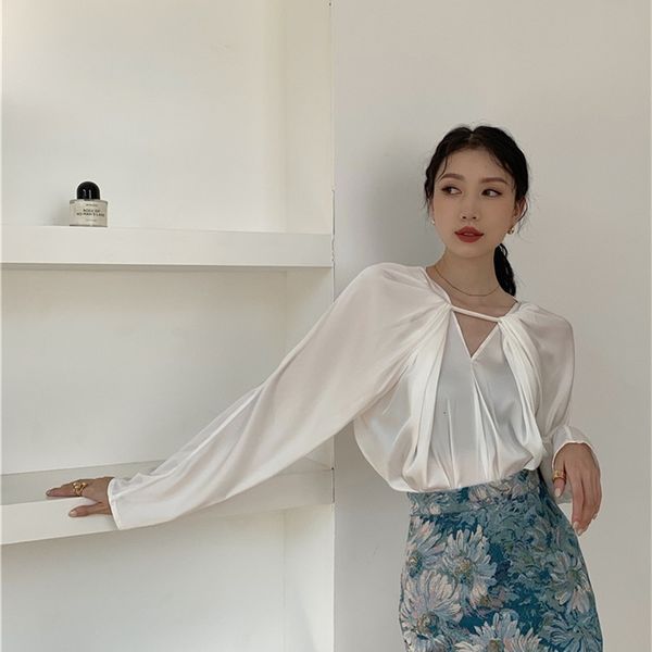 women's knits & tees fashion halter long sleeve ruched women korean blouse satin ladies white loose designer spring cz3e
women's knits & tees fashion halter long sleeve ruched women korean blouse satin ladies white loose designer spring cz3e