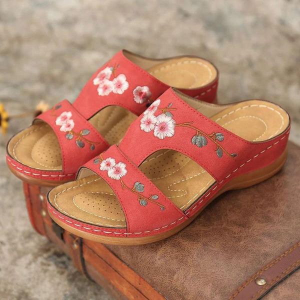 slippers woman flower platform colorful ethnic flat shoes comfortable casual fashion sandals female 2021summer, Black
slippers woman flower platform colorful ethnic flat shoes comfortable casual fashion sandals female 2021summer, Black