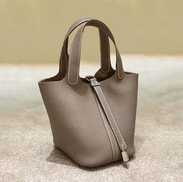 female bags leather 2021 first layer cowhide handbag large capacity shoulder hand bucket bags
female bags leather 2021 first layer cowhide handbag large capacity shoulder hand bucket bags