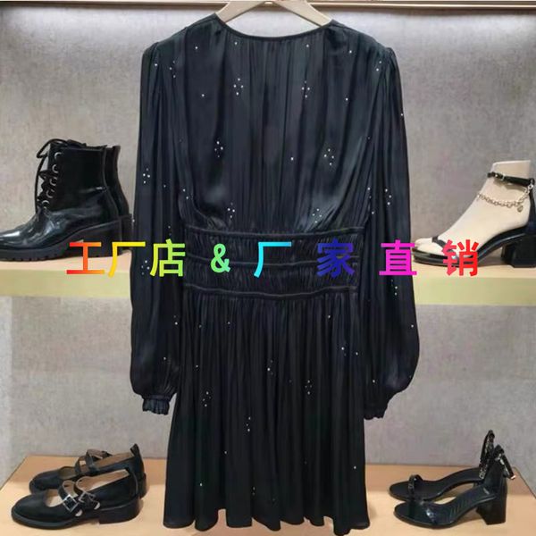 dsigners fadan family spring and summer elegant vneck pleated rhinestone gathered waist bubble sleeve dress slim skirt, White;black
dsigners fadan family spring and summer elegant vneck pleated rhinestone gathered waist bubble sleeve dress slim skirt, White;black