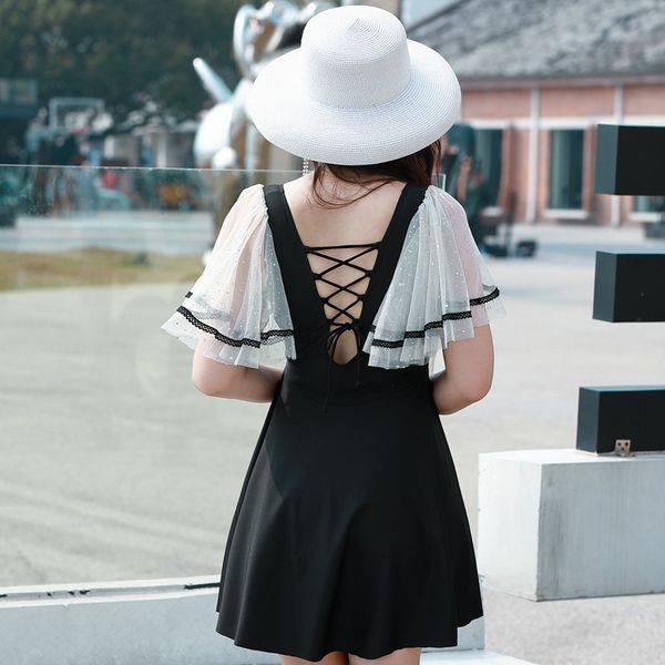 size fat full new women's special plus mm200kg show thin cover belly loose conservative one-piece skirt swimsu, White;black
size fat full new women's special plus mm200kg show thin cover belly loose conservative one-piece skirt swimsu, White;black