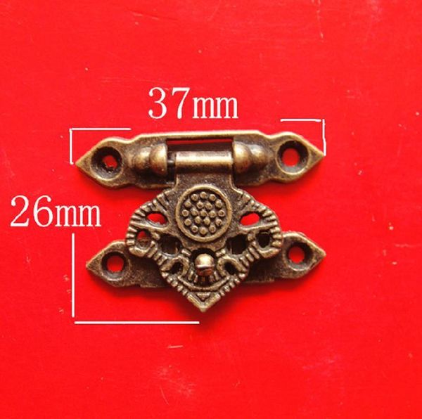 furniture accessories 40pcs 37*26mm zinc alloy clasp agraffe small packing buckle antique wooden gift box cabinet lock jewellery drawer door
furniture accessories 40pcs 37*26mm zinc alloy clasp agraffe small packing buckle antique wooden gift box cabinet lock jewellery drawer door