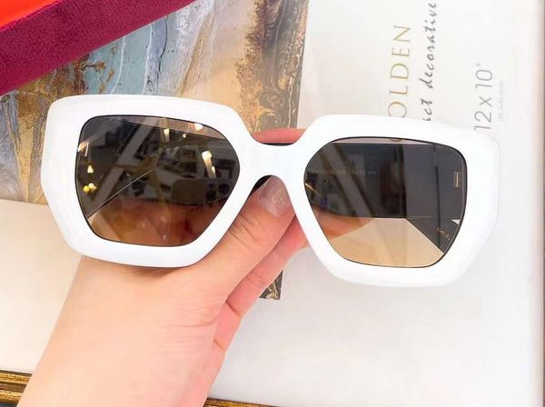 white square sunglasses brown shaded gafas de sol womens fashion sun glasses uv400 protection with box, White;black
white square sunglasses brown shaded gafas de sol womens fashion sun glasses uv400 protection with box, White;black