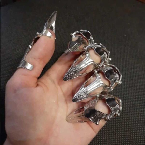 ring 2021 new imixlot punk rock scroll joint armor knuckle metal full finger claw s halloween set, Golden;silver
ring 2021 new imixlot punk rock scroll joint armor knuckle metal full finger claw s halloween set, Golden;silver