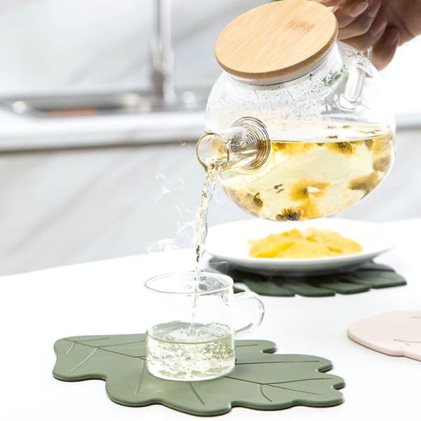 mats & pads 2pcsheat resistant placemat kitchen potholder plate mat heat-resistant silicone bowl anti-scald table decor
mats & pads 2pcsheat resistant placemat kitchen potholder plate mat heat-resistant silicone bowl anti-scald table decor