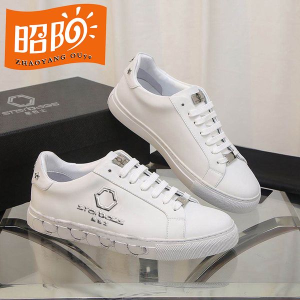 italy 2023 spring and summer new men's casual sports shoes trend fashion flat bottom british style hardware decoration lace up white sh
italy 2023 spring and summer new men's casual sports shoes trend fashion flat bottom british style hardware decoration lace up white sh
