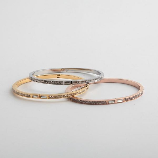 european and american commuter style jewelry simple can be large slightly bangle three colors, Black
european and american commuter style jewelry simple can be large slightly bangle three colors, Black