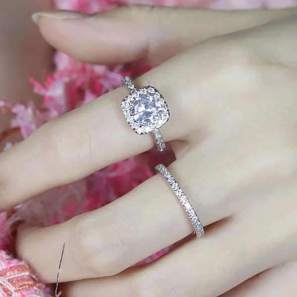 cluster rings cubic zircon 2021 minimalist thin for women wedding brilliant versatile female finger cz ring jewelry, Golden;silver
cluster rings cubic zircon 2021 minimalist thin for women wedding brilliant versatile female finger cz ring jewelry, Golden;silver