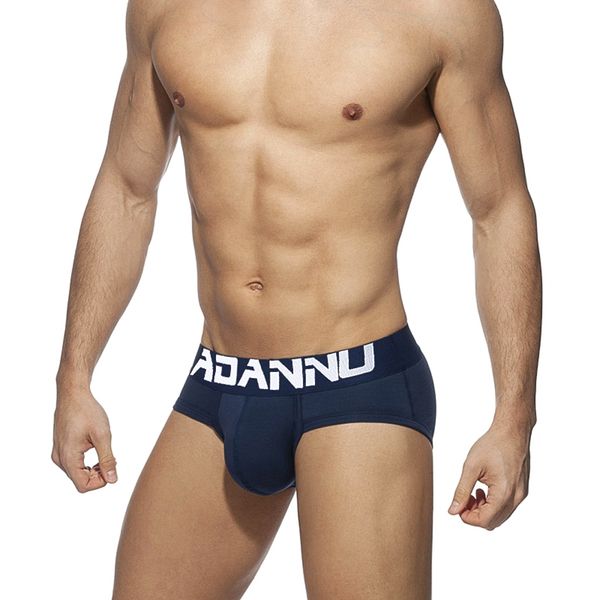 men underwear briefs cotton breathable calzoncillo homme cuecas bikini solid soft male panties, Black;white
men underwear briefs cotton breathable calzoncillo homme cuecas bikini solid soft male panties, Black;white
