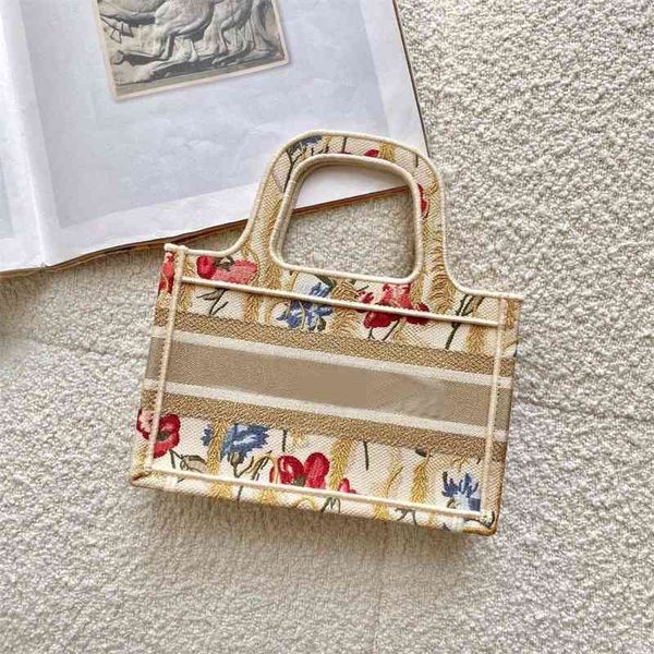 women luxurys designers bags 2021 factory d-home booktote embroidered hibiscus leather designer handbag handbags totes crossbody bag
women luxurys designers bags 2021 factory d-home booktote embroidered hibiscus leather designer handbag handbags totes crossbody bag