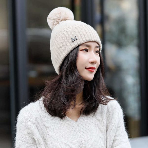 standard hat children's winter wool imitation raccoon ball knitted warm ear protection thin face leisure tide, Blue;gray
standard hat children's winter wool imitation raccoon ball knitted warm ear protection thin face leisure tide, Blue;gray