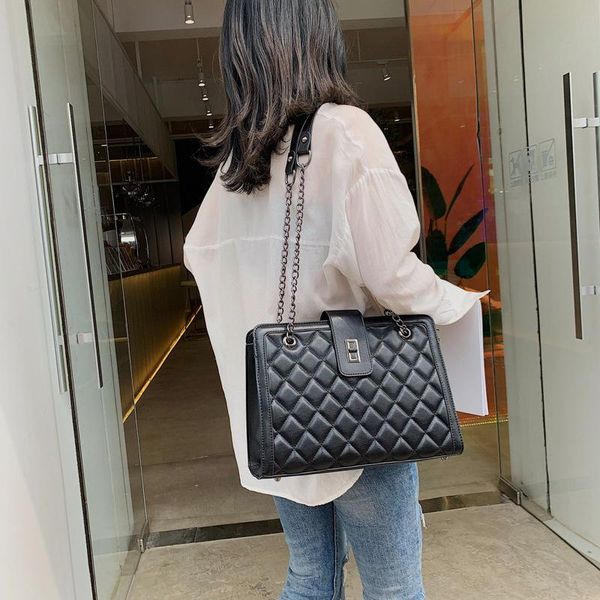 evening bags women leather handbags vintage female shoulder bag ladies desinger large tote for girl crossbody black bolso mujer
evening bags women leather handbags vintage female shoulder bag ladies desinger large tote for girl crossbody black bolso mujer