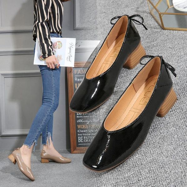 dress shoes back bowtied shallow mary janes femme pumps solid patent leather designer concise single thick heels plus size 42/43, Black
dress shoes back bowtied shallow mary janes femme pumps solid patent leather designer concise single thick heels plus size 42/43, Black