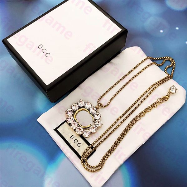 vintage interlocking letters necklace brooches ins fashion diamond design earrings studs charming street style party brooch, Silver
vintage interlocking letters necklace brooches ins fashion diamond design earrings studs charming street style party brooch, Silver