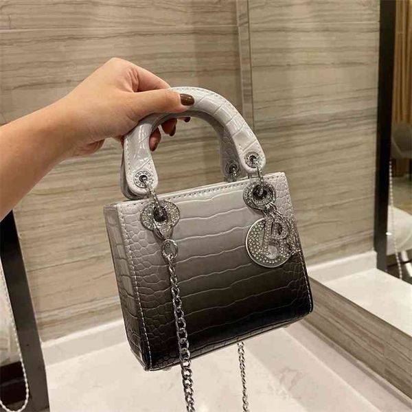 factory bag women's fashion trend versatile one shoulder bag and messenger luxuryss designerss yw
factory bag women's fashion trend versatile one shoulder bag and messenger luxuryss designerss yw