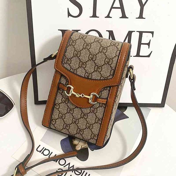 texture small bag new summer fashion versatile diagonal square printed mobile phone single shoulder women's purses
texture small bag new summer fashion versatile diagonal square printed mobile phone single shoulder women's purses