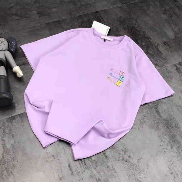 2022 factory wholesale new high version summer color pin simple loose casual fashion couple short sleeve, White
2022 factory wholesale new high version summer color pin simple loose casual fashion couple short sleeve, White