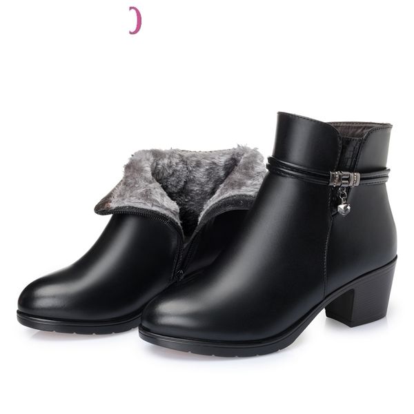boots 2021 fashion soft leather women ankle high heels zipper shoes warm fur winter for plus size 35-43 1n9m, Black
boots 2021 fashion soft leather women ankle high heels zipper shoes warm fur winter for plus size 35-43 1n9m, Black