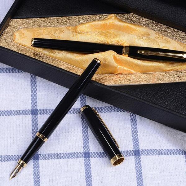 fountain pens 1pcs metal pen business black ballpoint 0.5mm refill exam school stationery office supplies 
fountain pens 1pcs metal pen business black ballpoint 0.5mm refill exam school stationery office supplies
