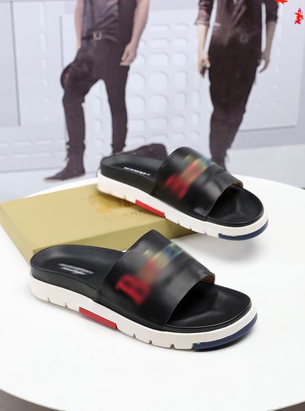 luxurys men slippers designer rubber slides sandal mens designers flat fashion shoes beach flip flops flower with box size 39-45 -g446, Black
luxurys men slippers designer rubber slides sandal mens designers flat fashion shoes beach flip flops flower with box size 39-45 -g446, Black