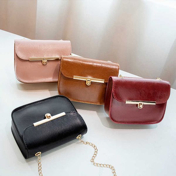 women bag autumn and winter 2021 oil wax lock chain small square single shoulder slanting mobile phone, White
women bag autumn and winter 2021 oil wax lock chain small square single shoulder slanting mobile phone, White