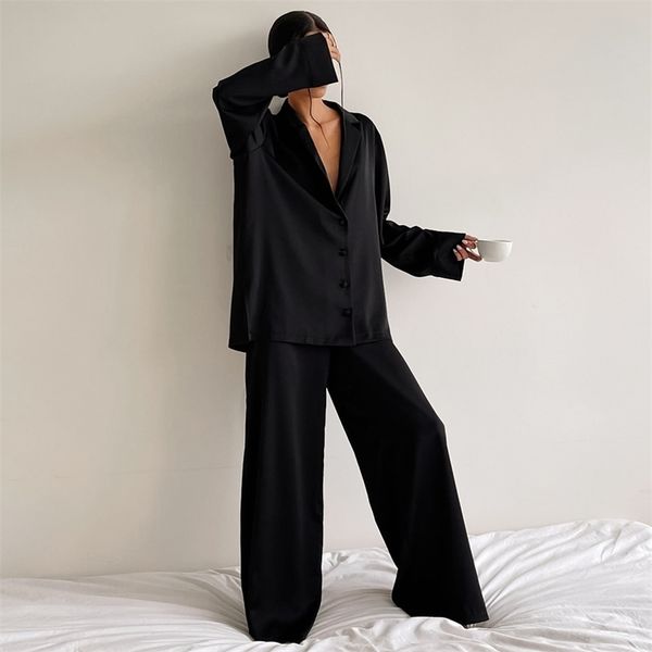 restve loose sleepwear female 2 piece set satin turn down collar long sleeve solid casual women sets with pants autumn 211215, Black;red
restve loose sleepwear female 2 piece set satin turn down collar long sleeve solid casual women sets with pants autumn 211215, Black;red