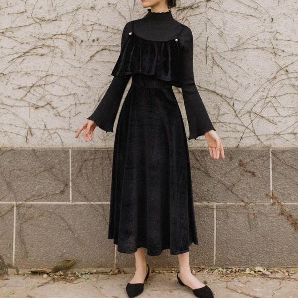 women's tracksuits black two piece sets french retro sweater bottoming velvet dress 2021 autumn winter two-piece suit vintage suits, Gray
women's tracksuits black two piece sets french retro sweater bottoming velvet dress 2021 autumn winter two-piece suit vintage suits, Gray
