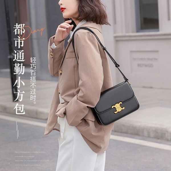 women's 2020 new style arc de triomphe box tofu 2021 messenger leather small square bag luxurys designers bagsysj
women's 2020 new style arc de triomphe box tofu 2021 messenger leather small square bag luxurys designers bagsysj