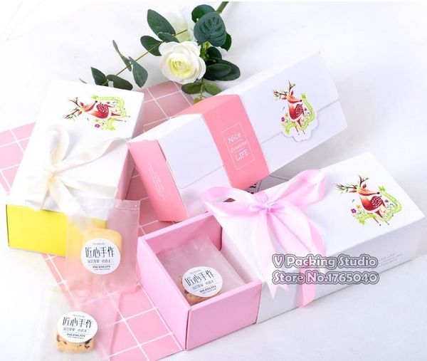 gift wrap 19x10x6.3cm deer pattern paper drawer box,cake box chocolate baking packaging macarons for wedding 100pcs/lot
gift wrap 19x10x6.3cm deer pattern paper drawer box,cake box chocolate baking packaging macarons for wedding 100pcs/lot
