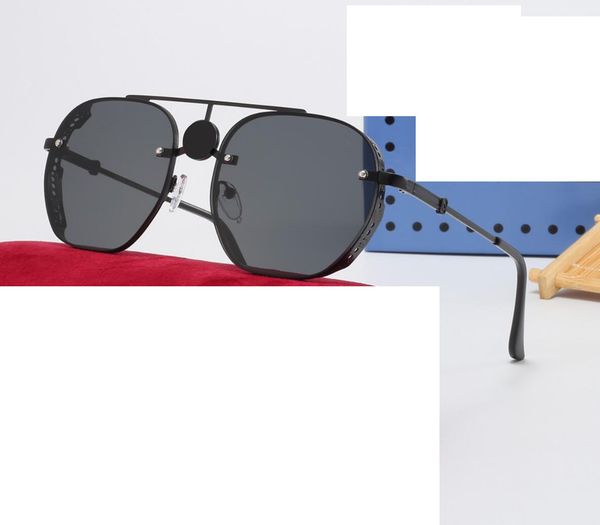 summer woman metal fashion outdoors driving sunglasses ladies transparent, ocean lens sun glasses letter printing cycling, travel windbreaks, White;black
summer woman metal fashion outdoors driving sunglasses ladies transparent, ocean lens sun glasses letter printing cycling, travel windbreaks, White;black